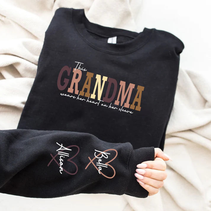 Personalized MAMA Wears Her Heart On Her Sleeve Sweatshirt - CUSTLOVE