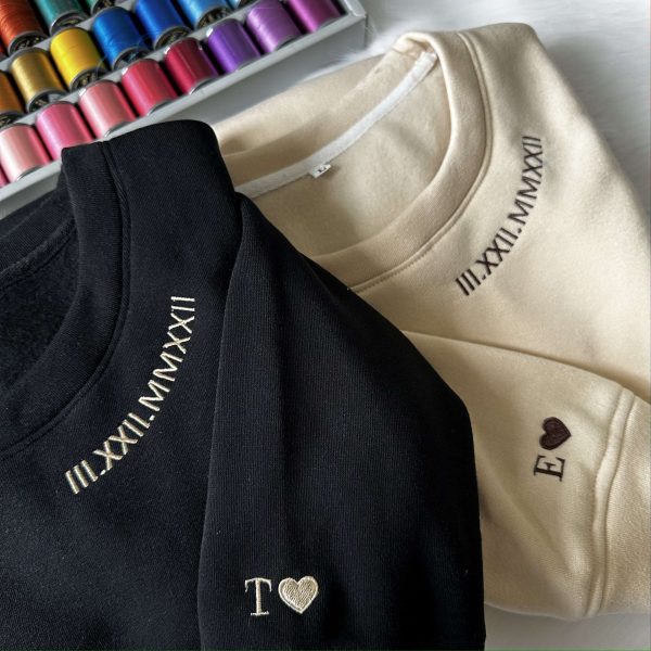 Custom Embroidered Date Roman Numeral Sweatshirt - CUSTLOVE